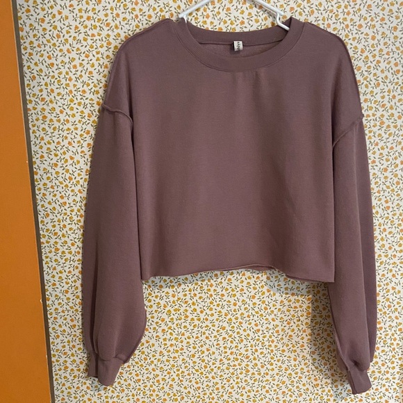 Cropped Mauve Sweatshirt - Picture 2 of 4